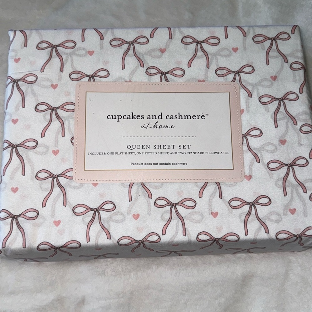 Cupcakes & Cashmere Pink Bows And Hearts QUEEN SIZE Sheet Set Coquette 2025 🩷🎀